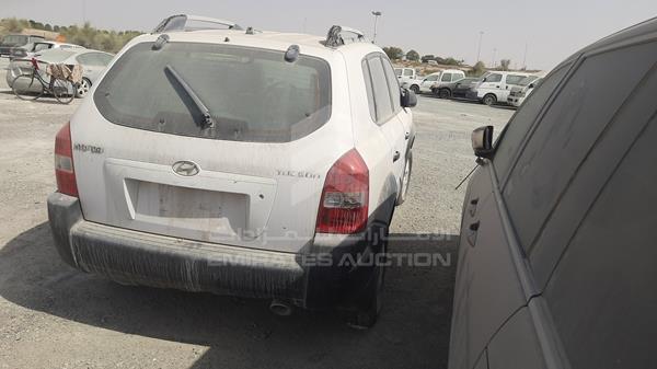 Photo 6 VIN: KMHJM81BX5U156341 - HYUNDAI TUCSON 