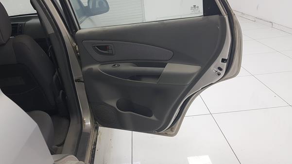 Photo 19 VIN: KMHJM81D06U320683 - HYUNDAI TUCSON 