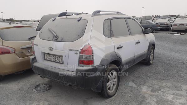 Photo 8 VIN: KMHJM81D07U473551 - HYUNDAI TUCSON 