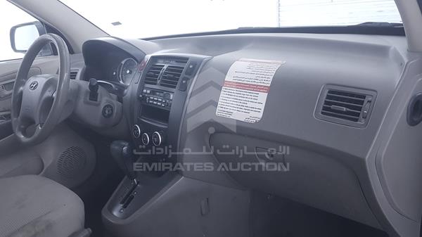 Photo 30 VIN: KMHJM81D08U776668 - HYUNDAI TUCSON 