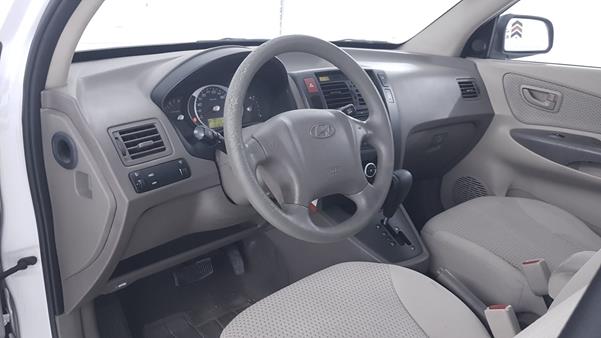 Photo 11 VIN: KMHJM81D39U030085 - HYUNDAI TUCSON 