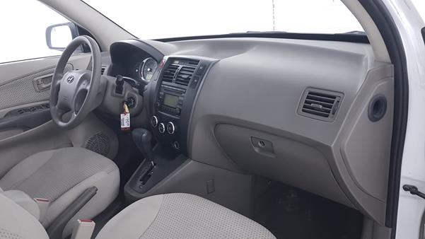 Photo 25 VIN: KMHJM81D39U030085 - HYUNDAI TUCSON 