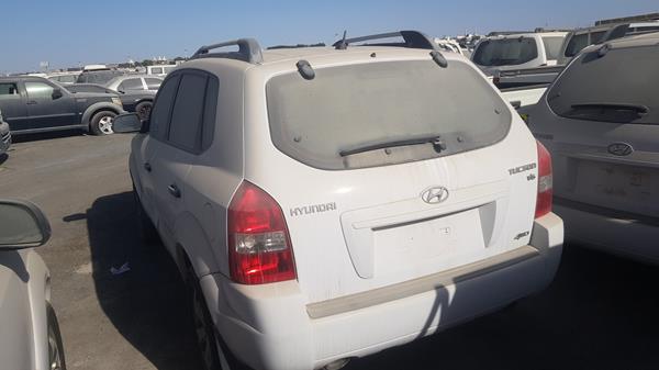 Photo 6 VIN: KMHJM81D59U946315 - HYUNDAI TUCSON 