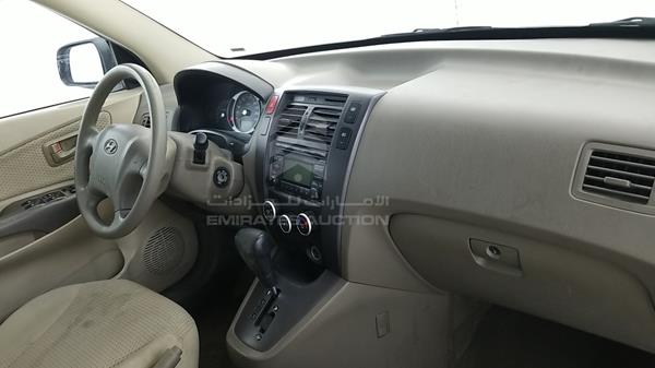 Photo 25 VIN: KMHJM81D69U946517 - HYUNDAI TUCSON 