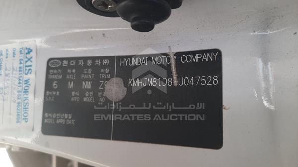 Photo 3 VIN: KMHJM81D89U047528 - HYUNDAI TUCSON 