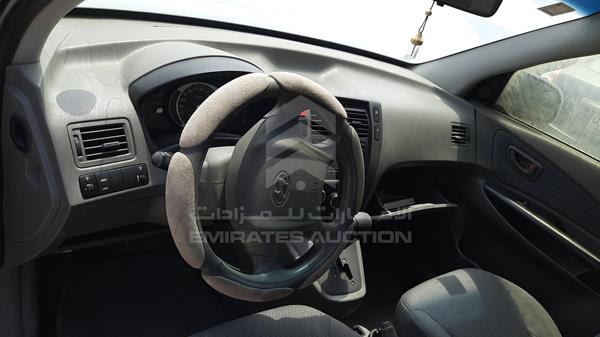 Photo 11 VIN: KMHJM81D89U995217 - HYUNDAI TUCSON 