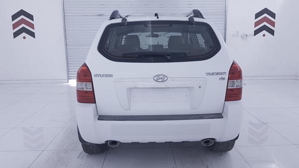 Photo 7 VIN: KMHJM81D97U620367 - HYUNDAI TUCSON 