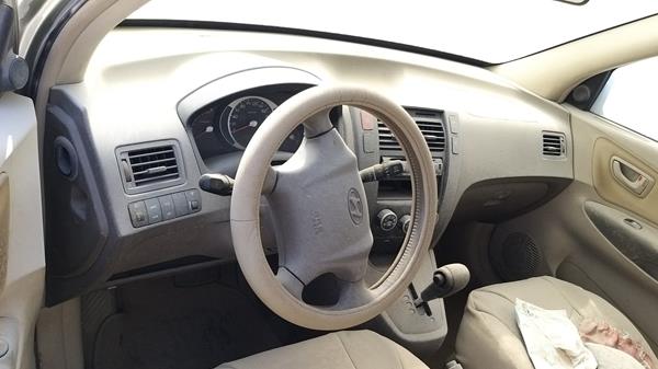 Photo 9 VIN: KMHJN81D67U551196 - HYUNDAI TUCSON 