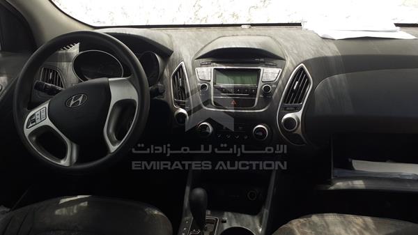 Photo 13 VIN: KMHJT81B7EU751800 - HYUNDAI TUCSON 