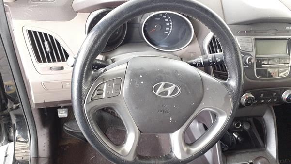 Photo 12 VIN: KMHJT81B8CU301733 - HYUNDAI TUCSON 