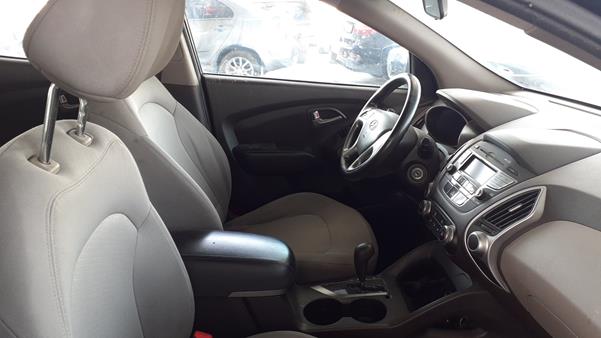 Photo 25 VIN: KMHJT81B8CU301733 - HYUNDAI TUCSON 