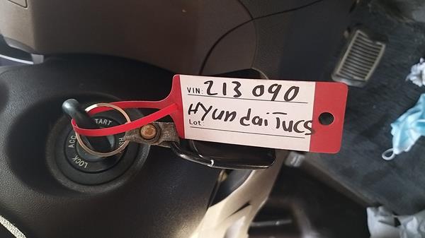 Photo 5 VIN: KMHJT81C2BU213090 - HYUNDAI TUCSON 