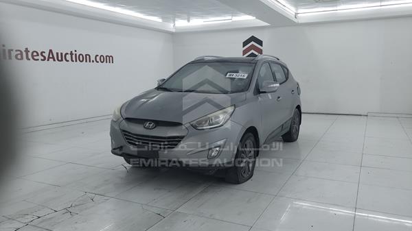 Photo 2 VIN: KMHJT81C2FU987216 - HYUNDAI TUCSON 