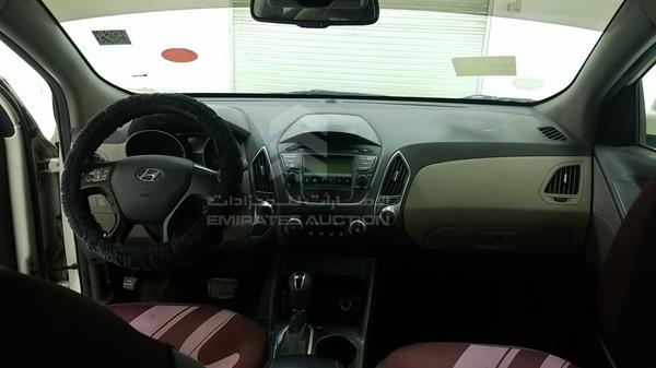 Photo 14 VIN: KMHJT81CXFU885243 - HYUNDAI TUCSON 