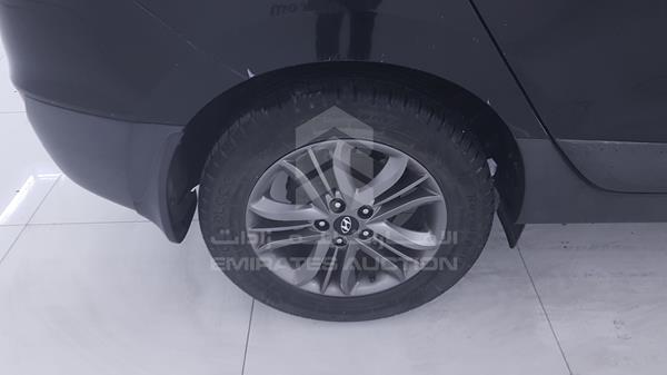 Photo 33 VIN: KMHJT81E0FU000422 - HYUNDAI TUCSON 