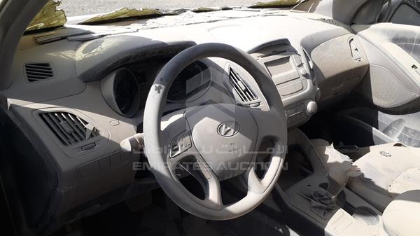 Photo 13 VIN: KMHJT81E3FU009986 - HYUNDAI TUCSON 