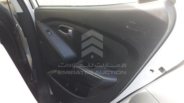 Photo 20 VIN: KMHJT81EXFU060269 - HYUNDAI TUCSON 