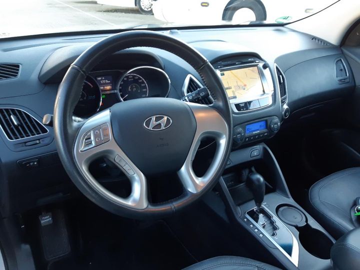 Photo 7 VIN: KMHJU816FGU000641 - HYUNDAI IX35 