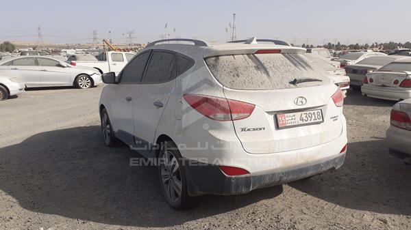 Photo 4 VIN: KMHJU81C4FU058741 - HYUNDAI TUCSON 