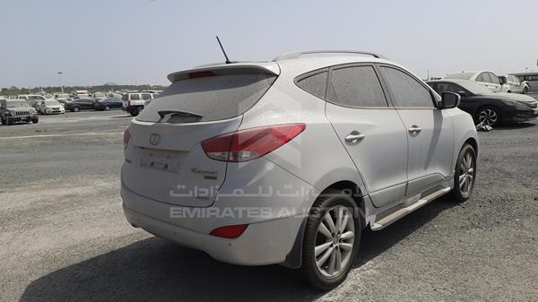 Photo 8 VIN: KMHJU81C6DU545811 - HYUNDAI TUCSON 