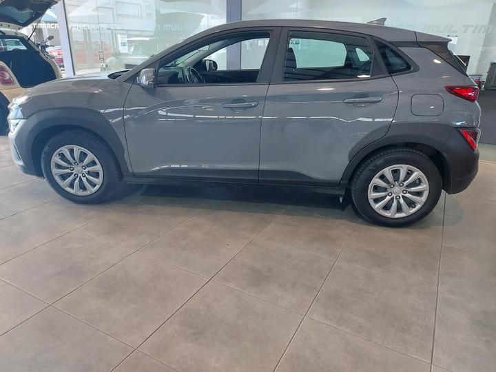 Photo 8 VIN: KMHK1812AMU707095 - HYUNDAI KONA SUV 