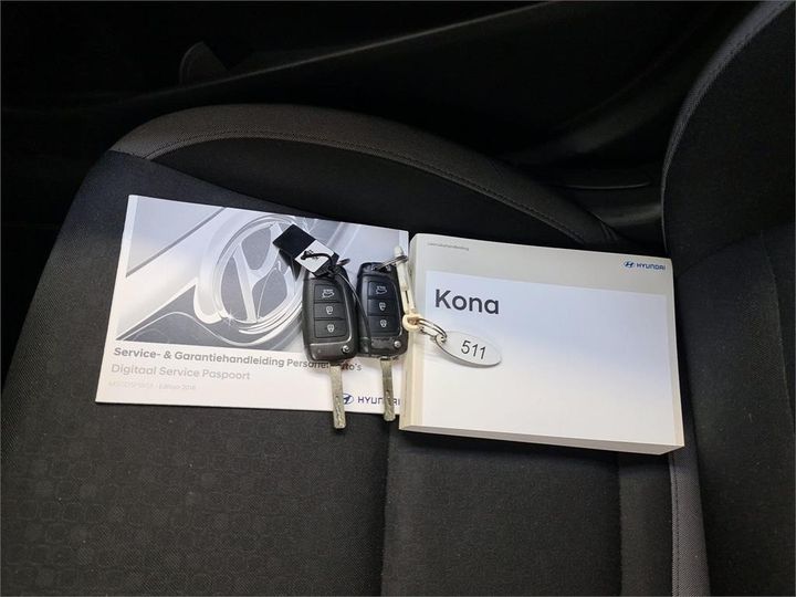 Photo 9 VIN: KMHK2811AJU078077 - HYUNDAI KONA 