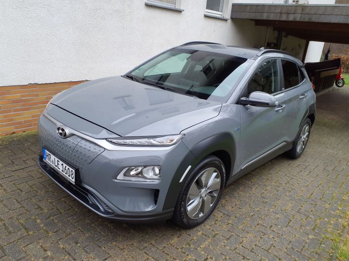 Photo 1 VIN: KMHK281HFLU088755 - HYUNDAI KONA 