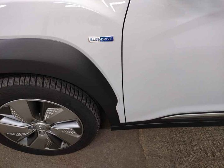 Photo 21 VIN: KMHK281HFLU110402 - HYUNDAI KONA 