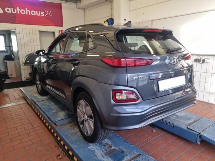 Photo 3 VIN: KMHK281HFLU111812 - HYUNDAI KONA 