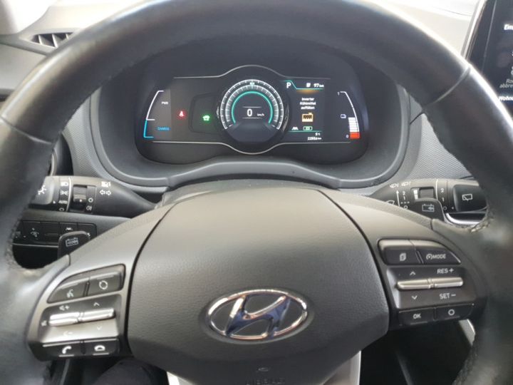 Photo 5 VIN: KMHK281HFLU121158 - HYUNDAI KONA 