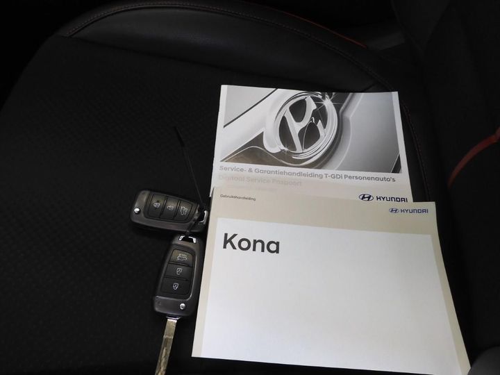 Photo 10 VIN: KMHK3811AJU022168 - HYUNDAI KONA 