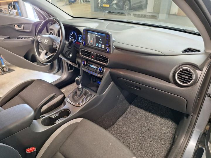 Photo 3 VIN: KMHK3811AKU151874 - HYUNDAI KONA 