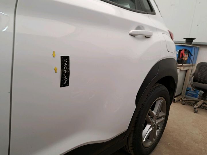 Photo 17 VIN: KMHK3817AMU727165 - HYUNDAI KONA 