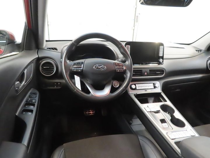 Photo 2 VIN: KMHK381GFKU013747 - HYUNDAI KONA 