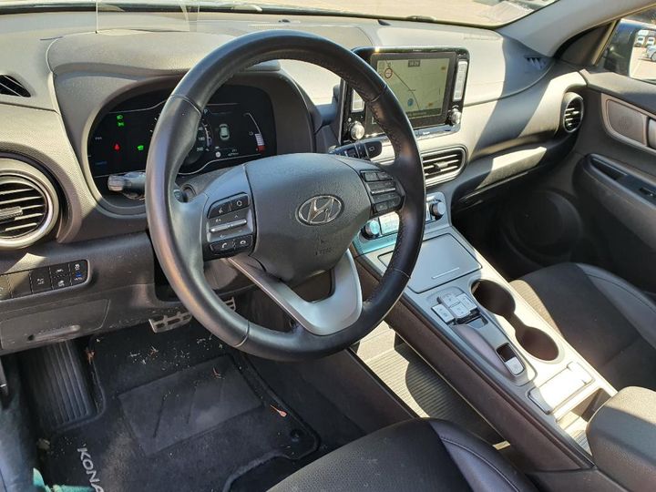 Photo 7 VIN: KMHK381GFKU017413 - HYUNDAI KONA 