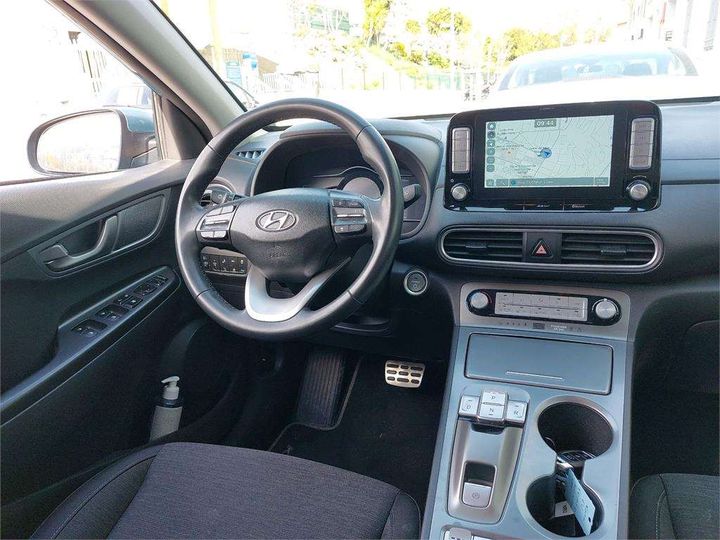 Photo 4 VIN: KMHK381GFKU024998 - HYUNDAI KONA 