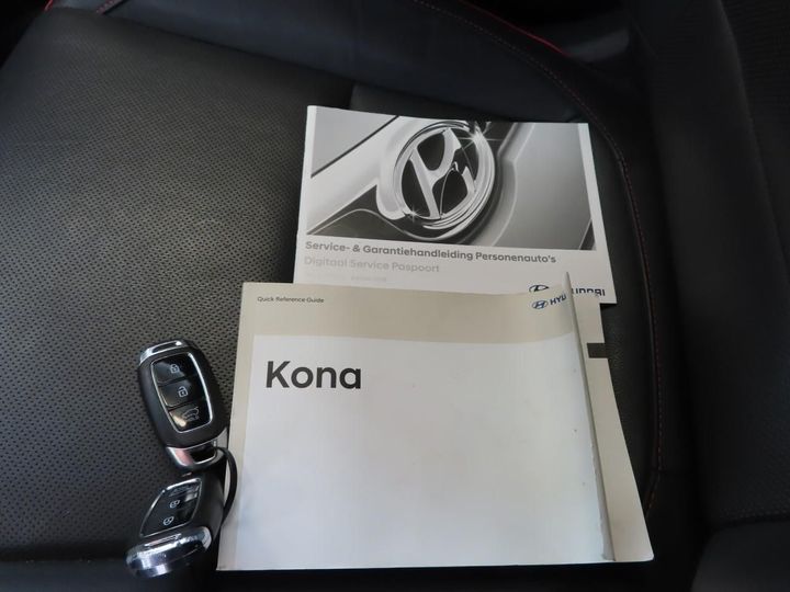 Photo 10 VIN: KMHK5811AJU088717 - HYUNDAI KONA 