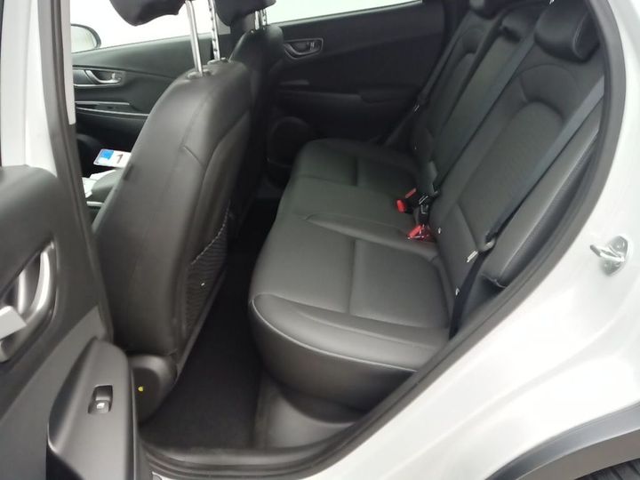 Photo 9 VIN: KMHK581GFKU005744 - HYUNDAI KONA 