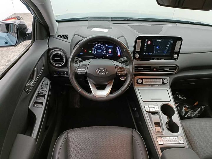 Photo 9 VIN: KMHK581GFKU005776 - HYUNDAI KONA 