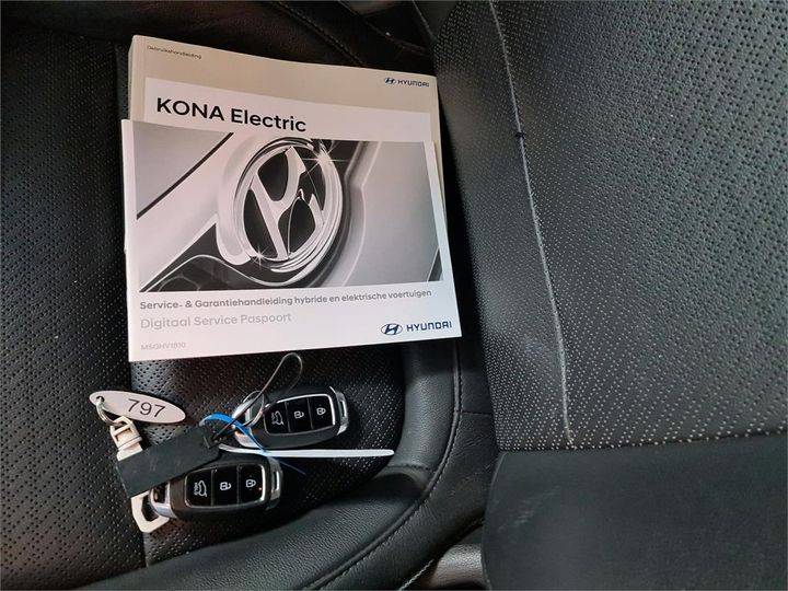 Photo 9 VIN: KMHK581GFKU010759 - HYUNDAI KONA 