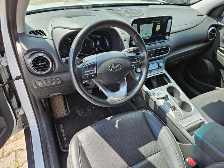 Photo 6 VIN: KMHK581GFKU026562 - HYUNDAI KONA 