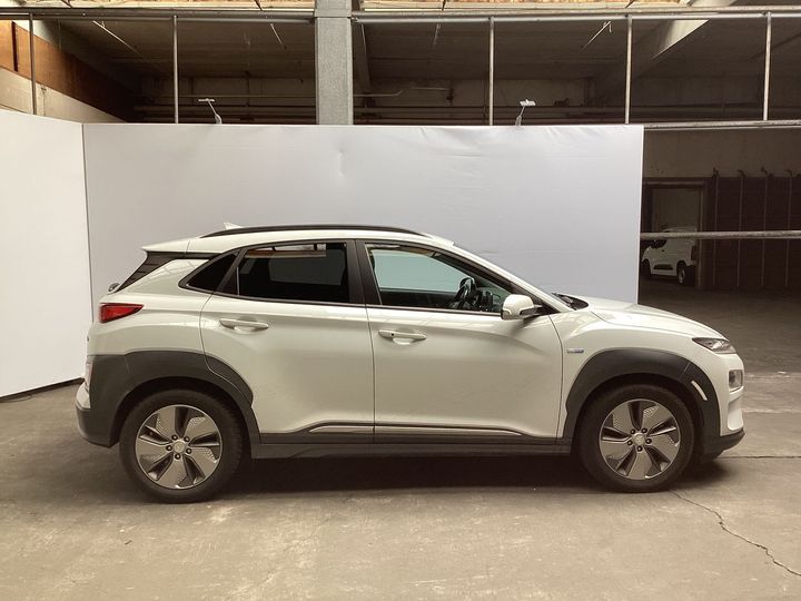 Photo 10 VIN: KMHK581GFKU028770 - HYUNDAI KONA 