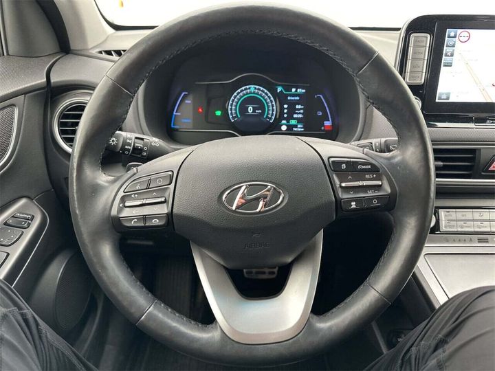 Photo 8 VIN: KMHK581GFKU053613 - HYUNDAI KONA 