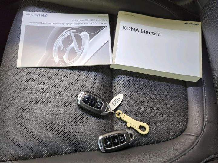 Photo 8 VIN: KMHK581GFLU070232 - HYUNDAI KONA 