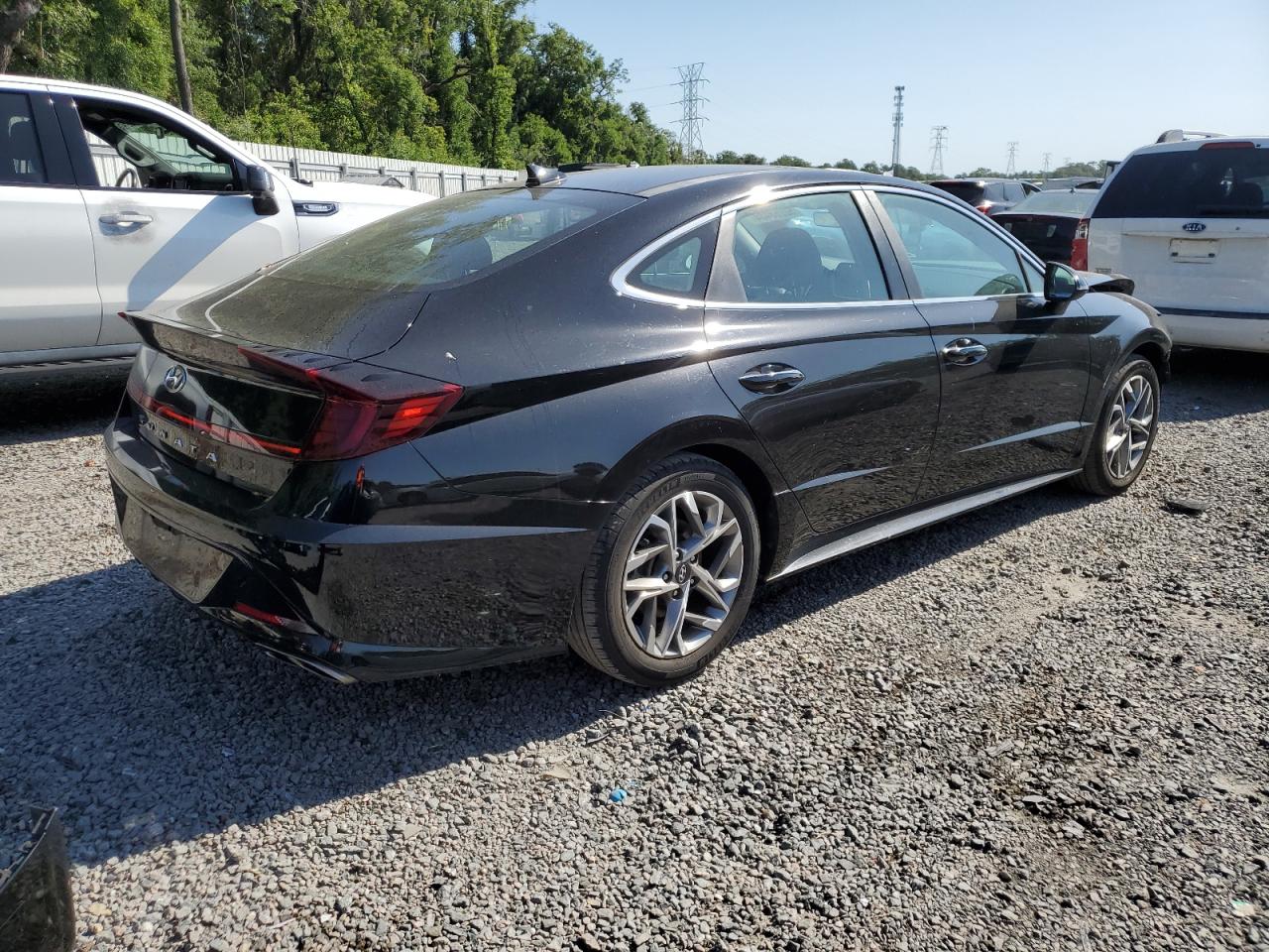 Photo 2 VIN: KMHL14JA0MA146984 - HYUNDAI SONATA 