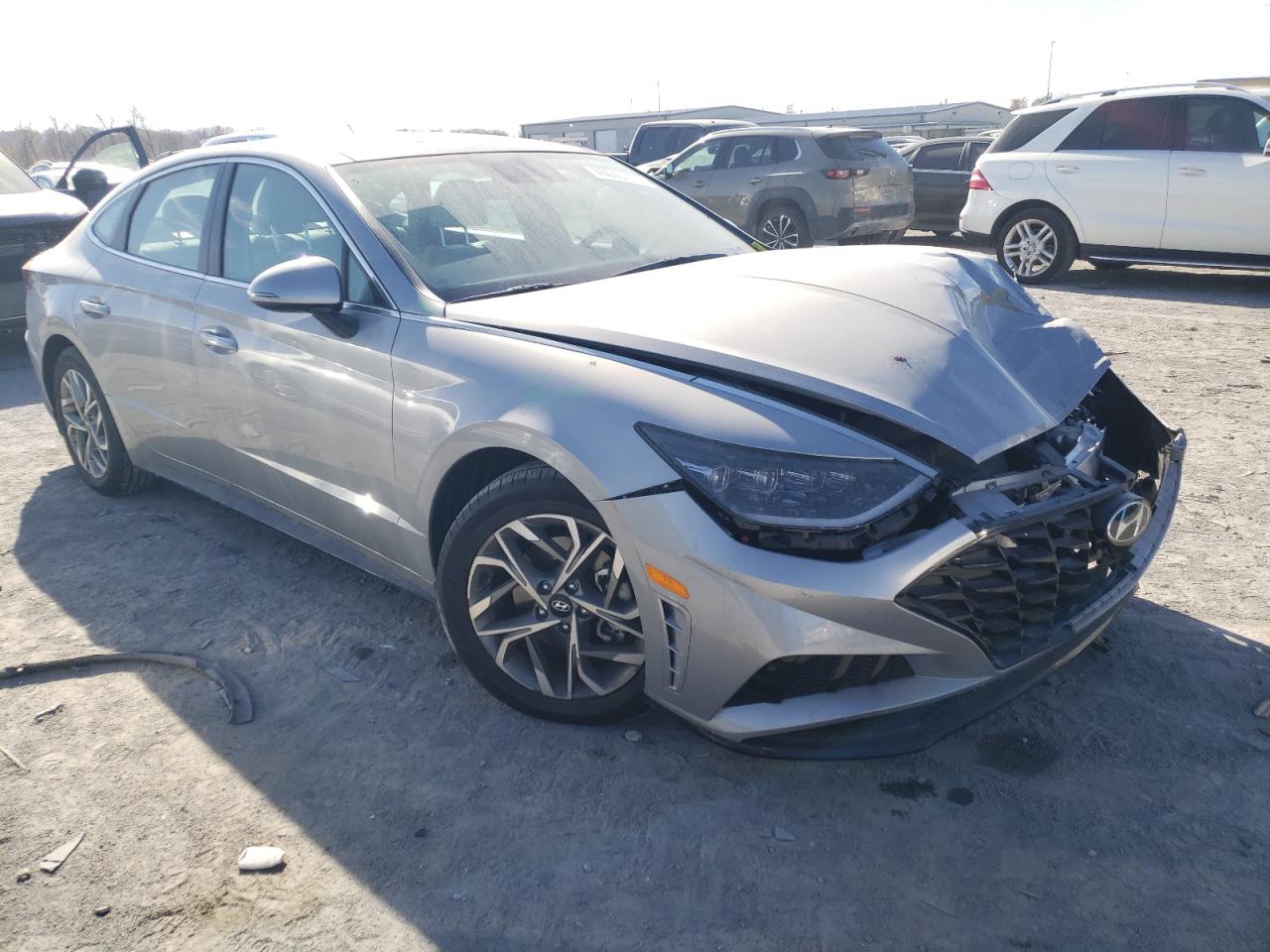 Photo 3 VIN: KMHL14JA1PA302390 - HYUNDAI SONATA 