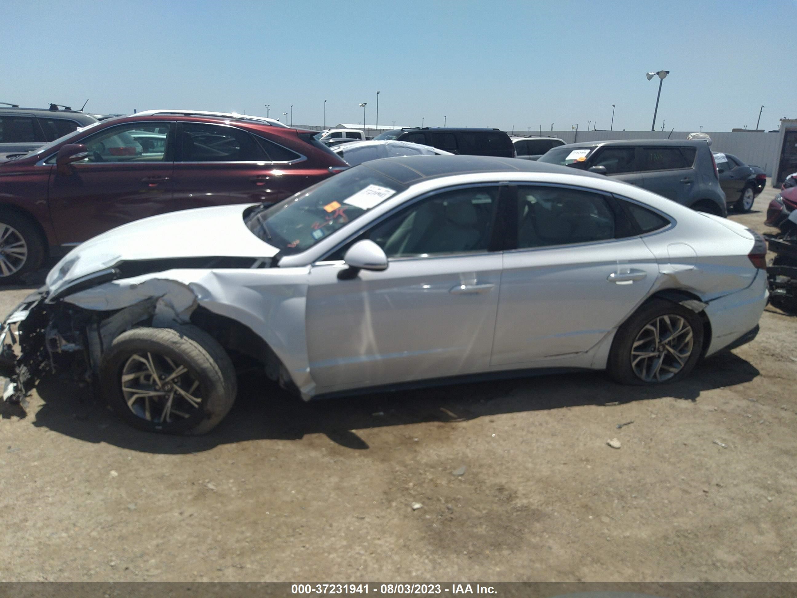 Photo 13 VIN: KMHL14JA3MA152150 - HYUNDAI SONATA 