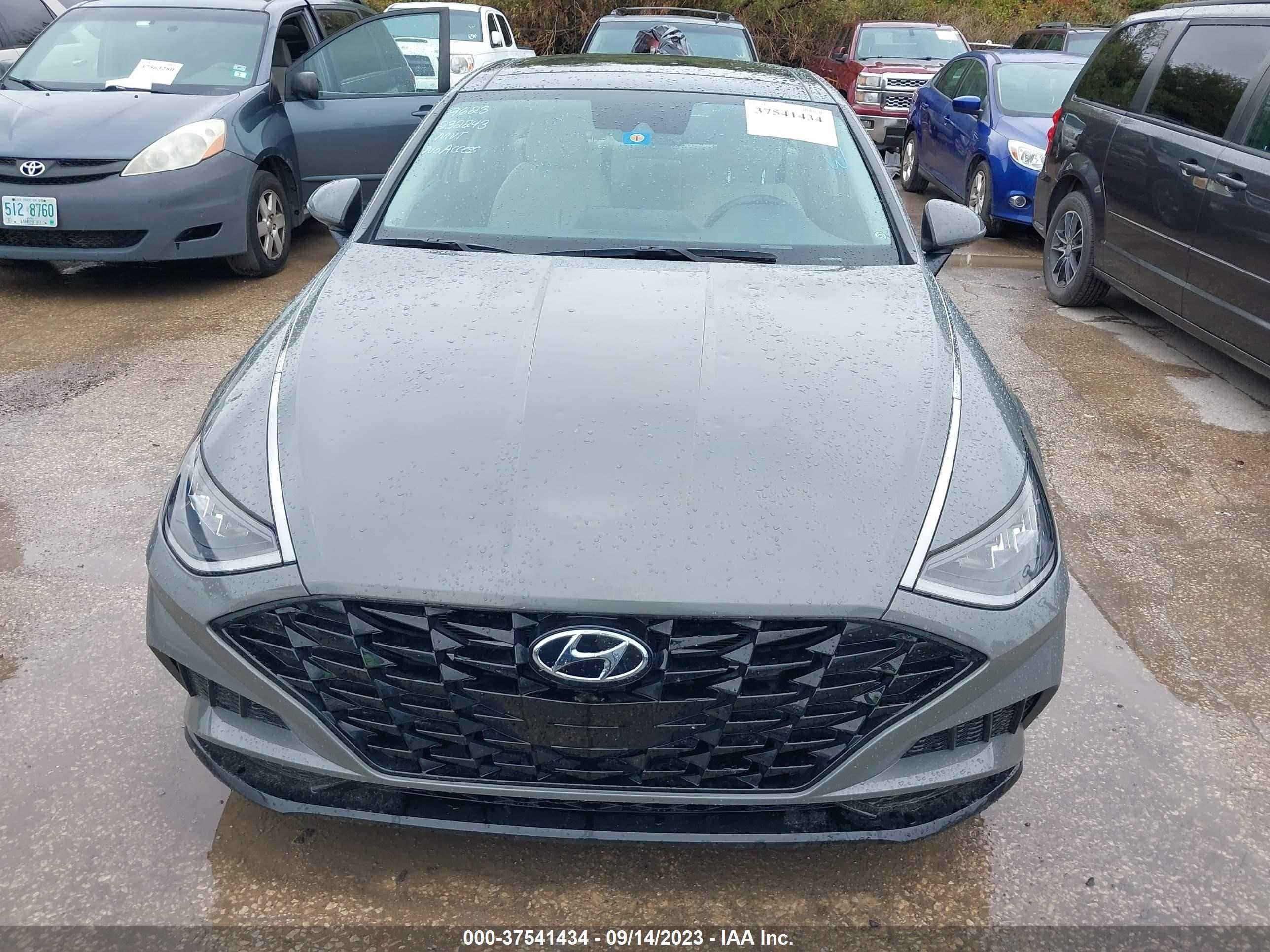 Photo 11 VIN: KMHL14JA3NA232243 - HYUNDAI SONATA 