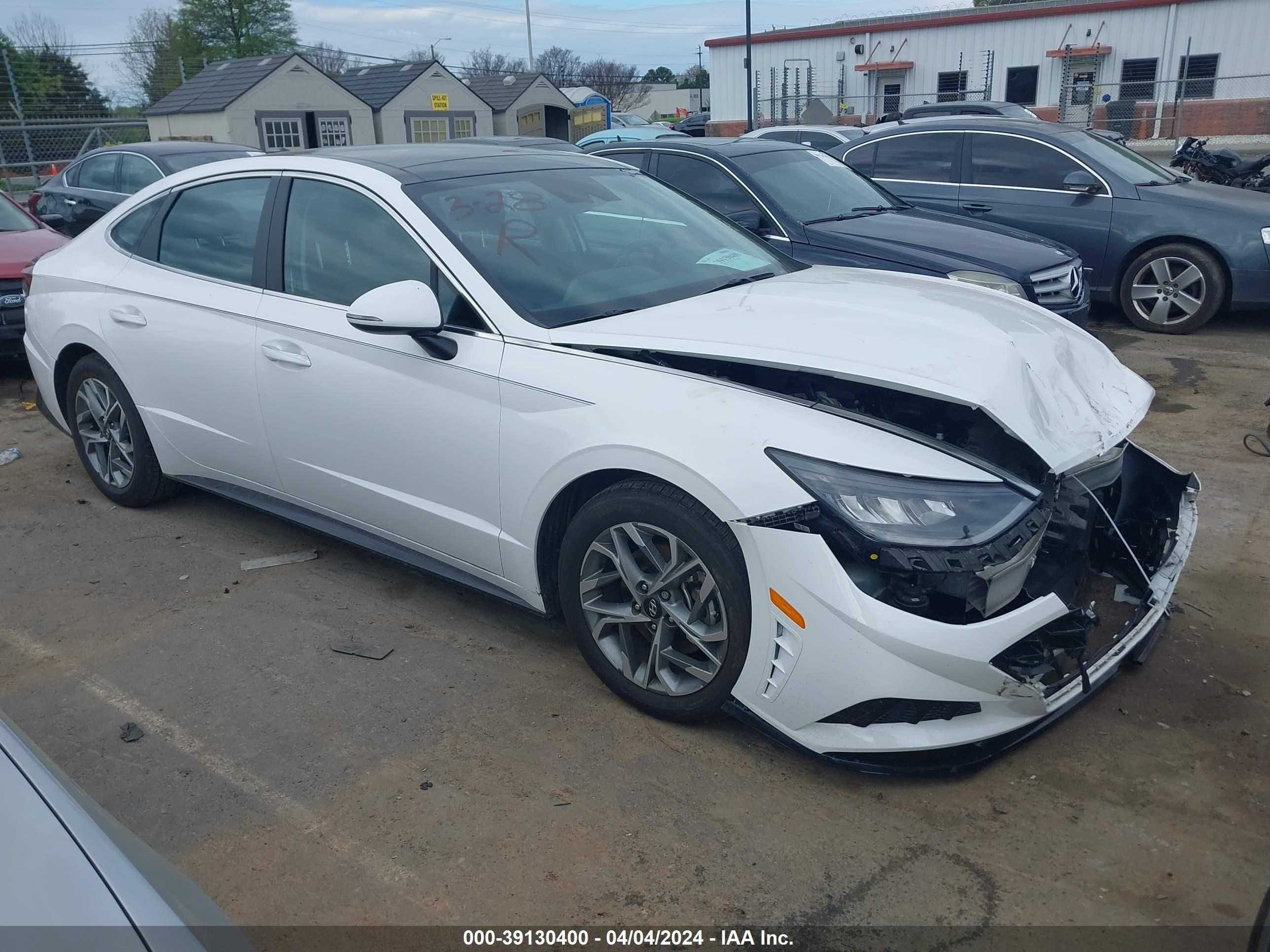 Photo 12 VIN: KMHL14JA3PA278772 - HYUNDAI SONATA 