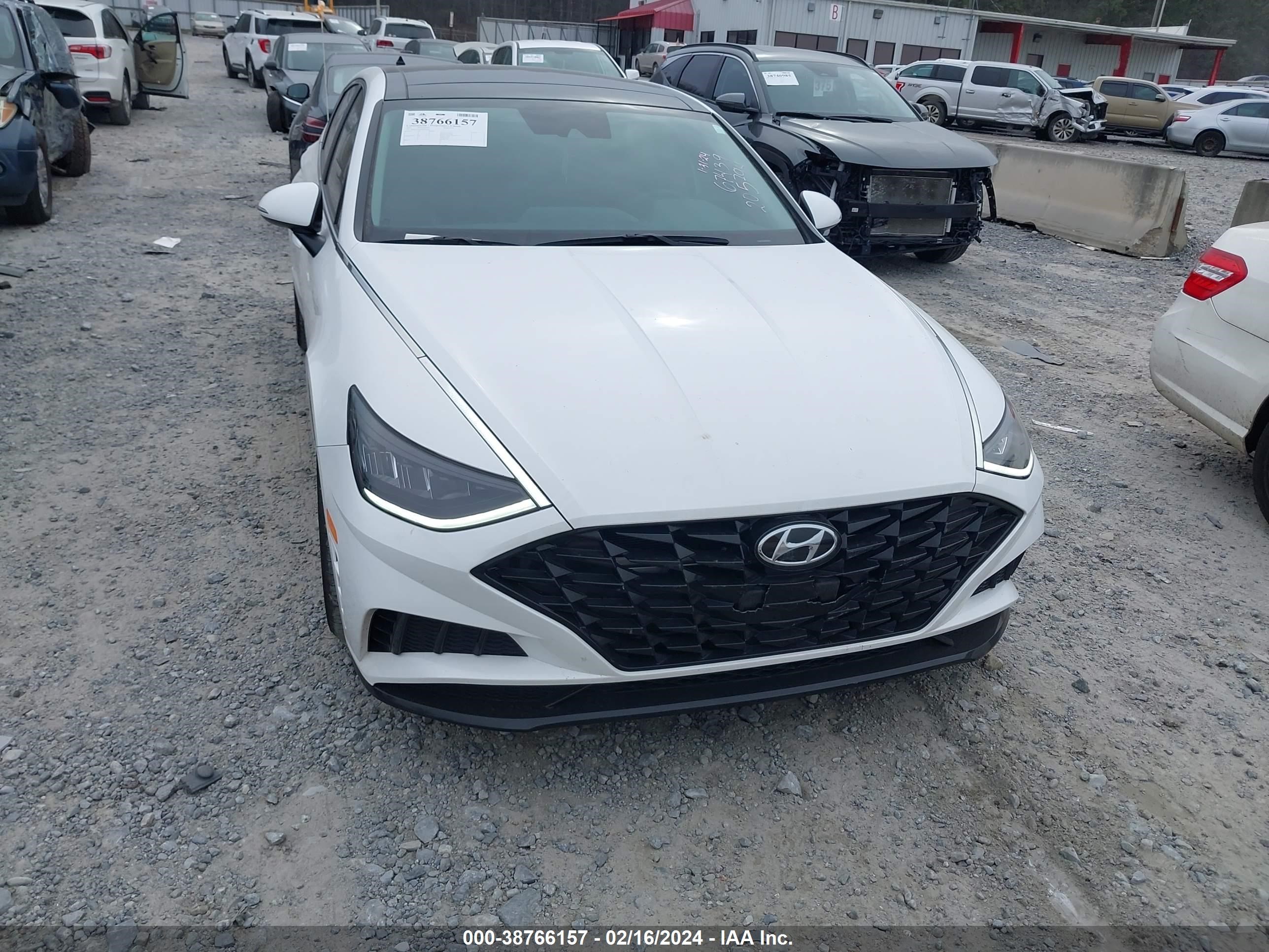 Photo 11 VIN: KMHL14JA4PA267439 - HYUNDAI SONATA 